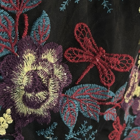 Alexia Admor Embroidered Floral Dress - Picture 6 of 6